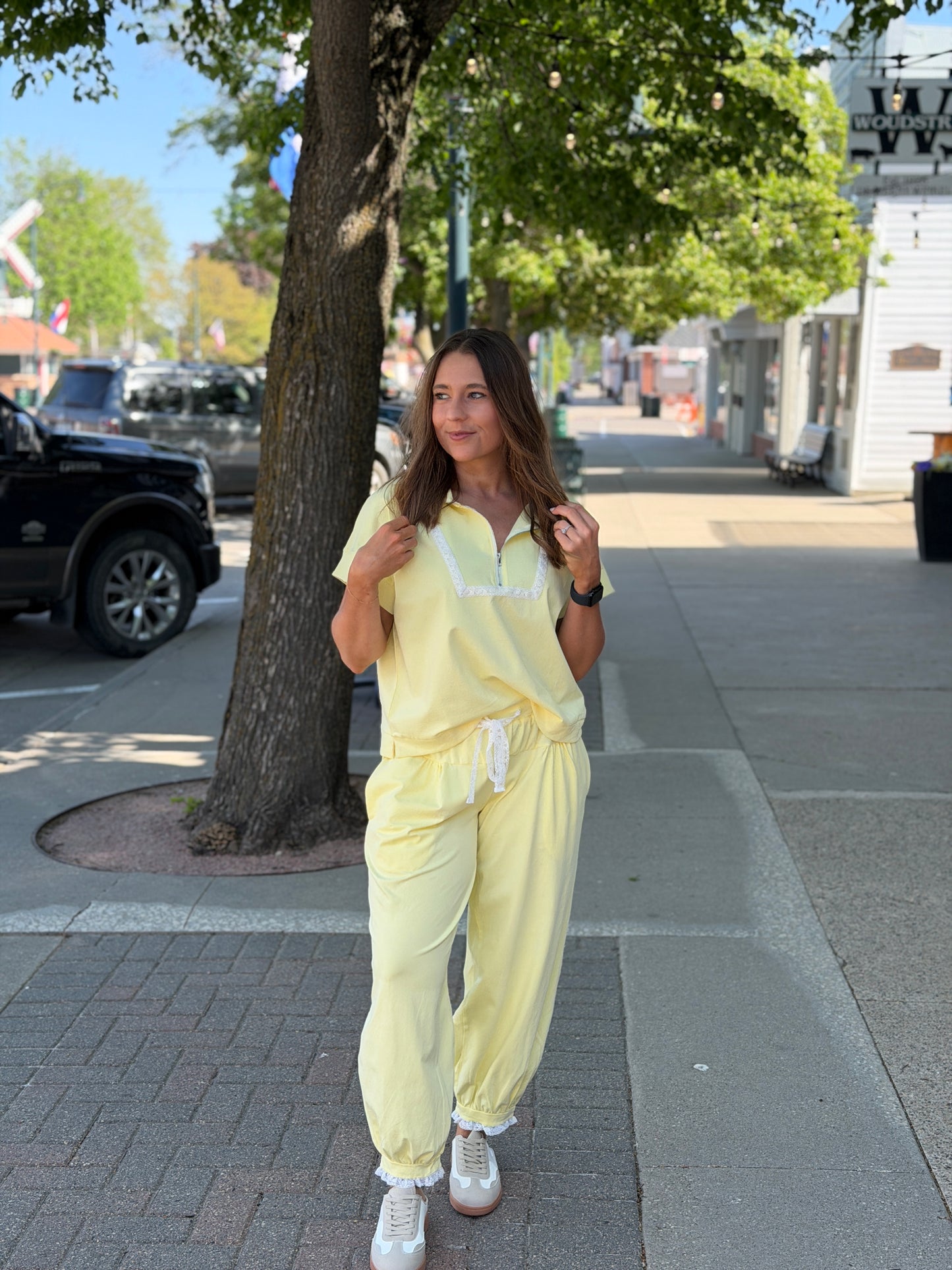 Butter Lace Zip Top
