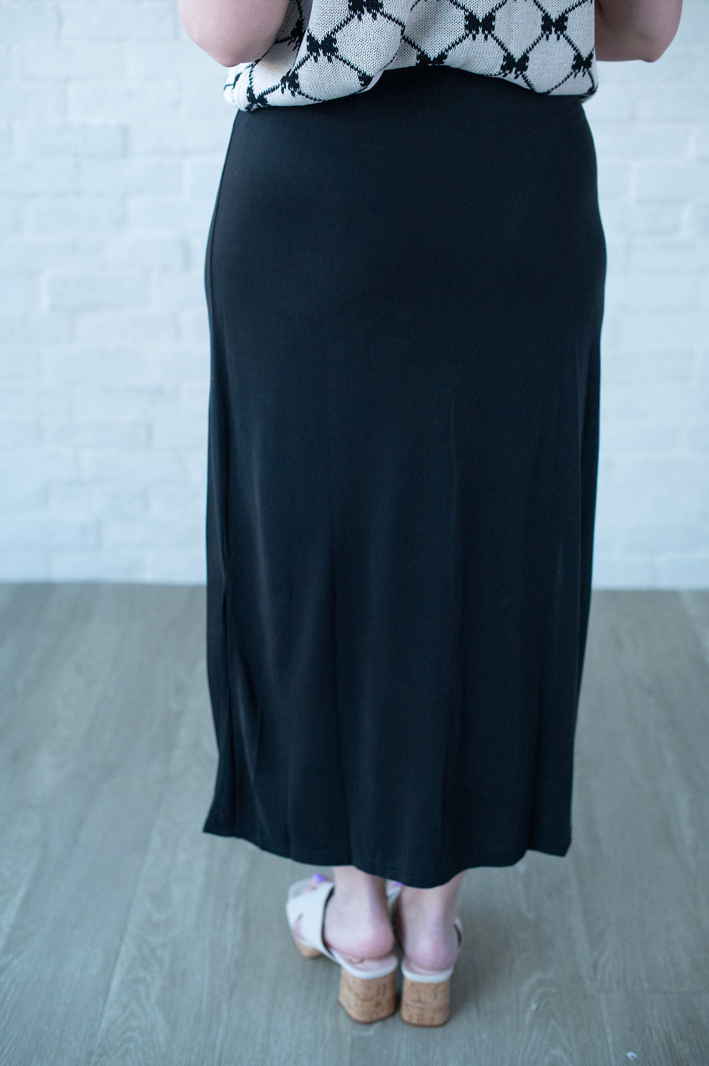 Black Midi Spandex Skirt