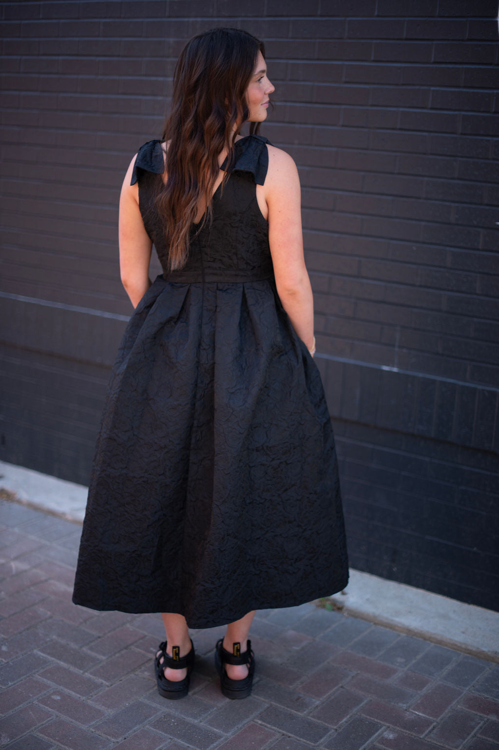 Black V Neck Classy Midi Dress