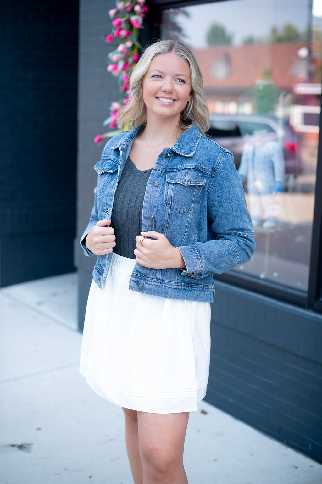 White Cotton Mini Skirt