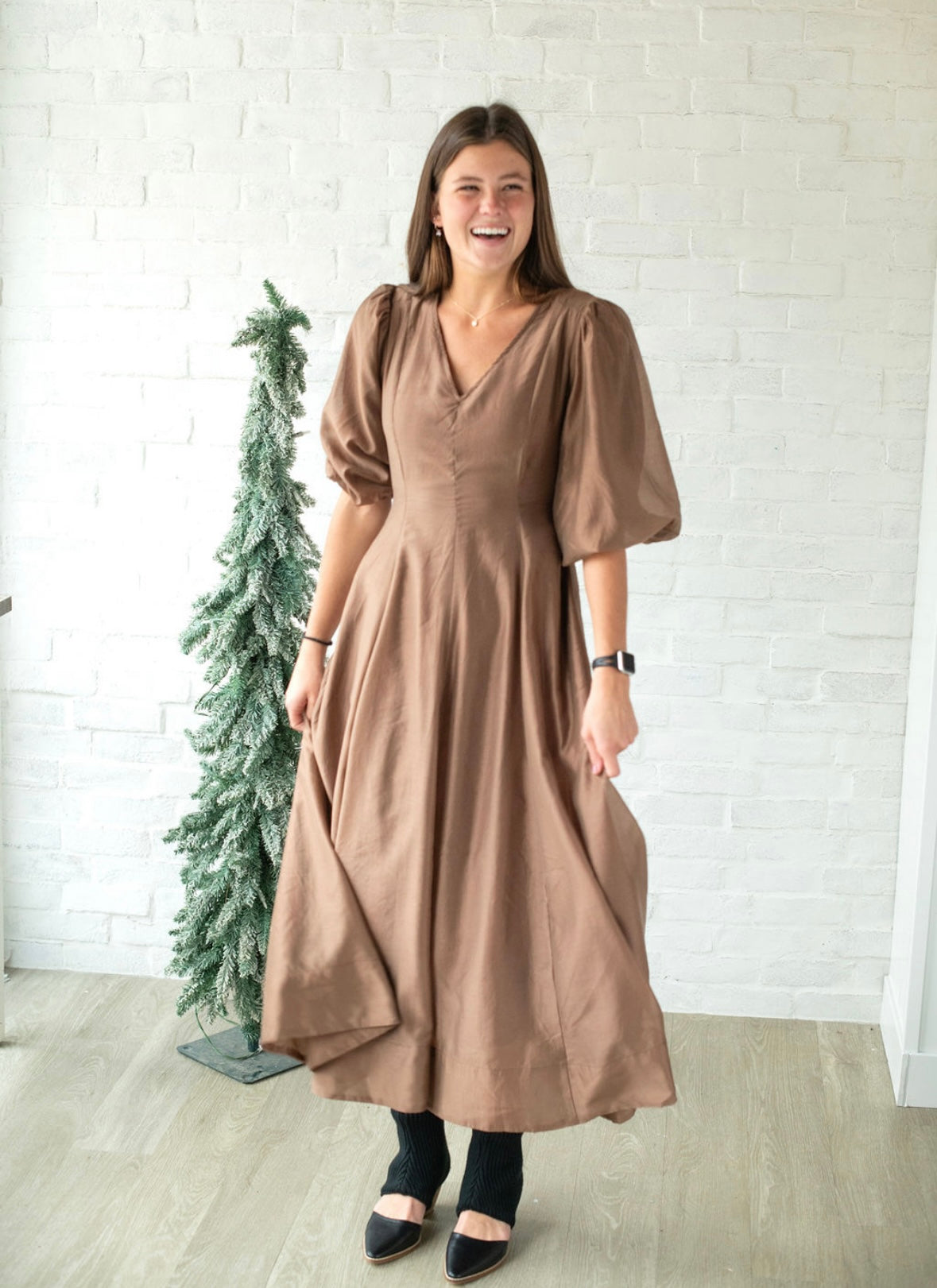 Chestnut Puff Sleeve Midi Dress