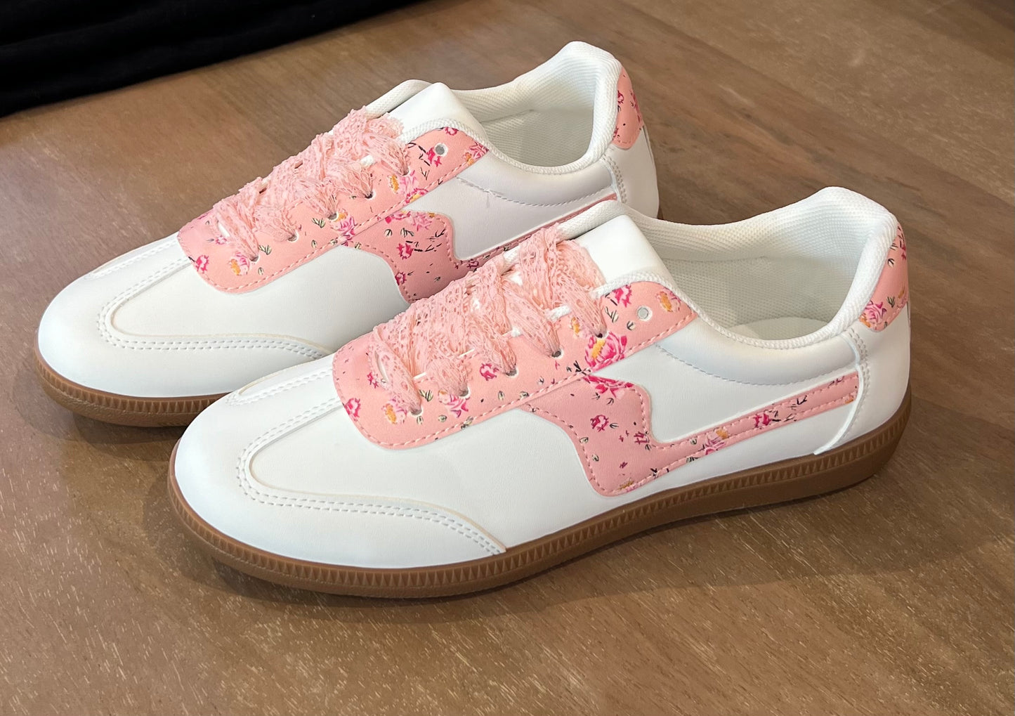 Pink Floral Lacy Sneaker