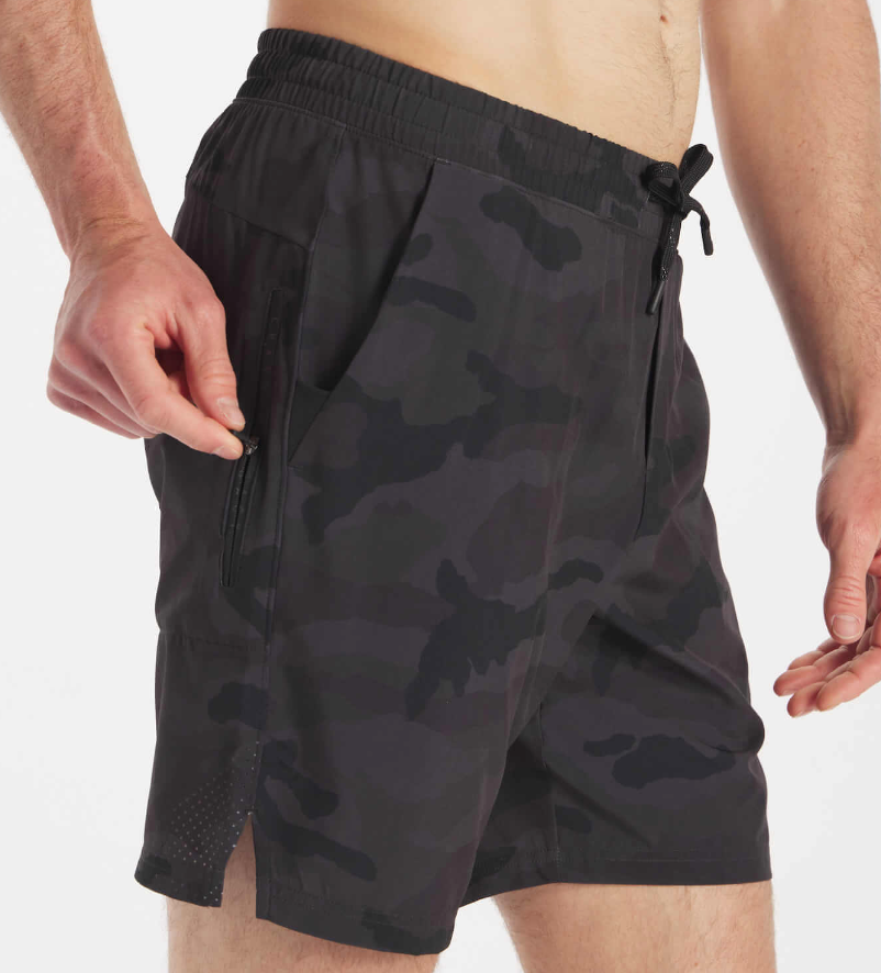 UNRL Stride Shorts Camo 7.5