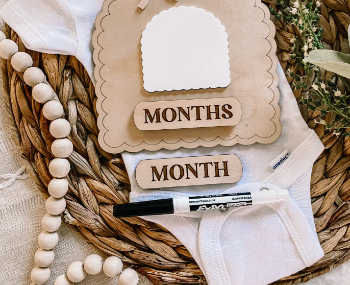 Dainty Bow Milestone Month Dry Erase