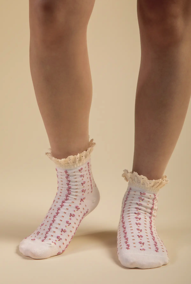 Lace Trim Floral Socks