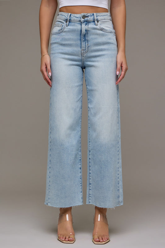 Hidden Light Wash Stretchy Jeans