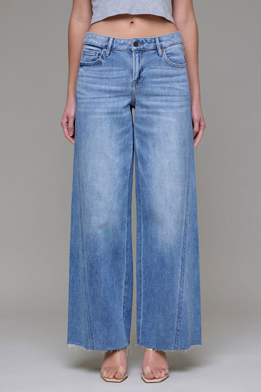 Hidden Medium Wash Wide Leg Jeans