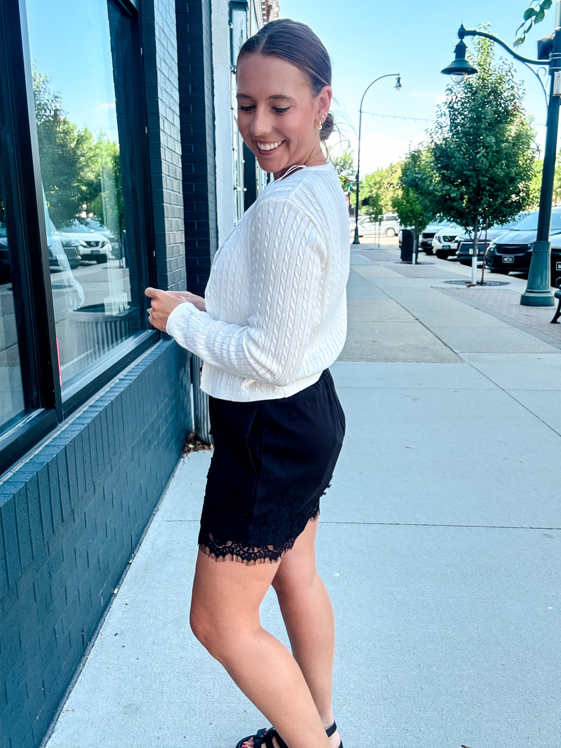 Women's Bottoms – ARIA Clothing Co