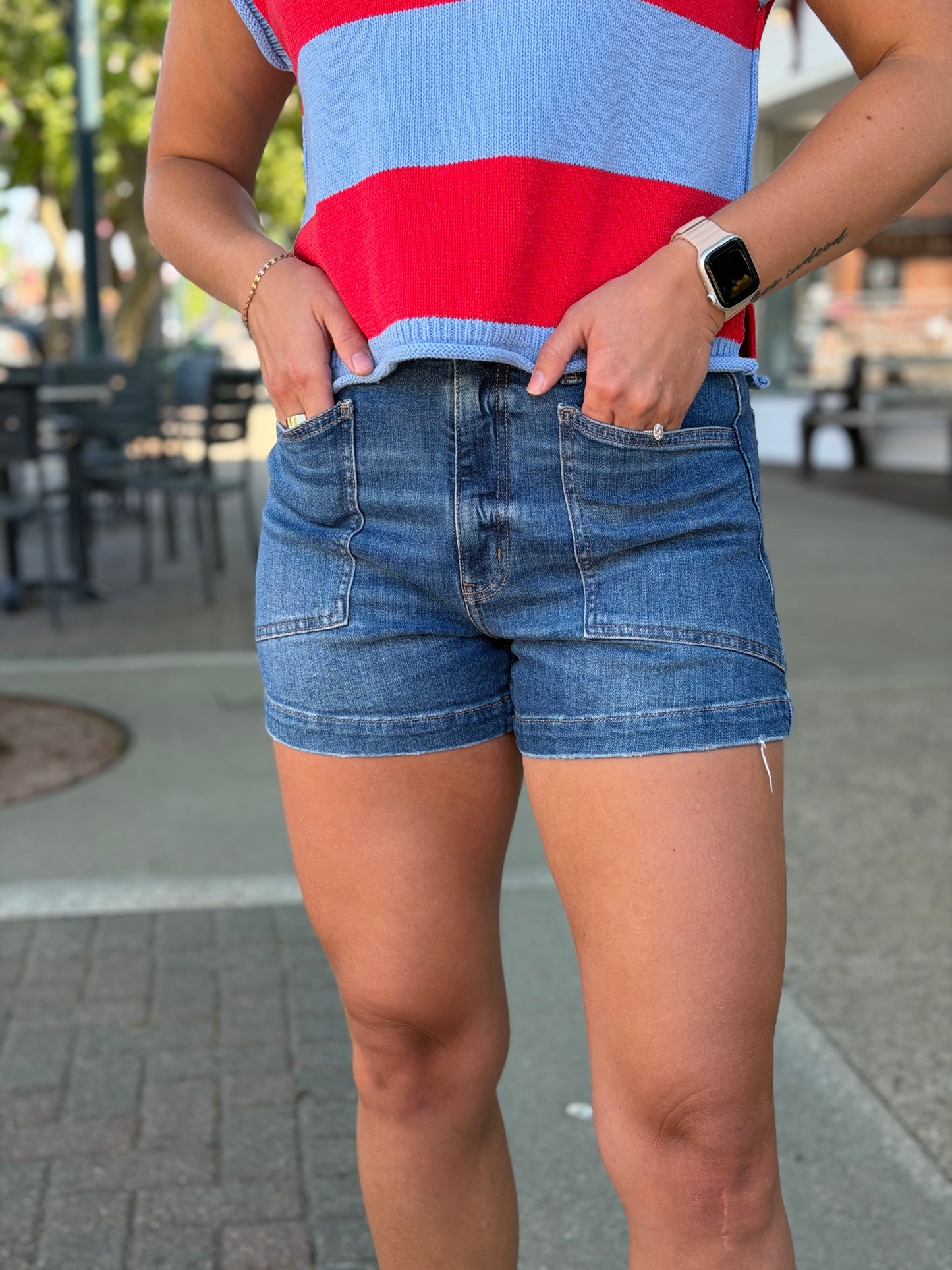 Daze Valley Girl Pocket Shorts