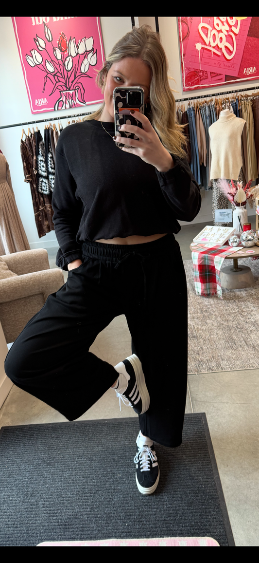 Asst Color Crop Pullover Sweatshirt