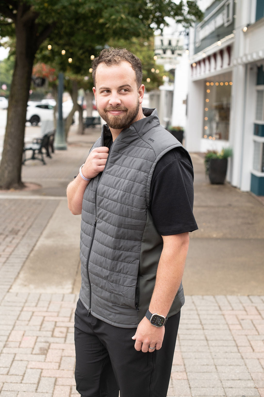 UNRL Vancouver Quilted Vest Green