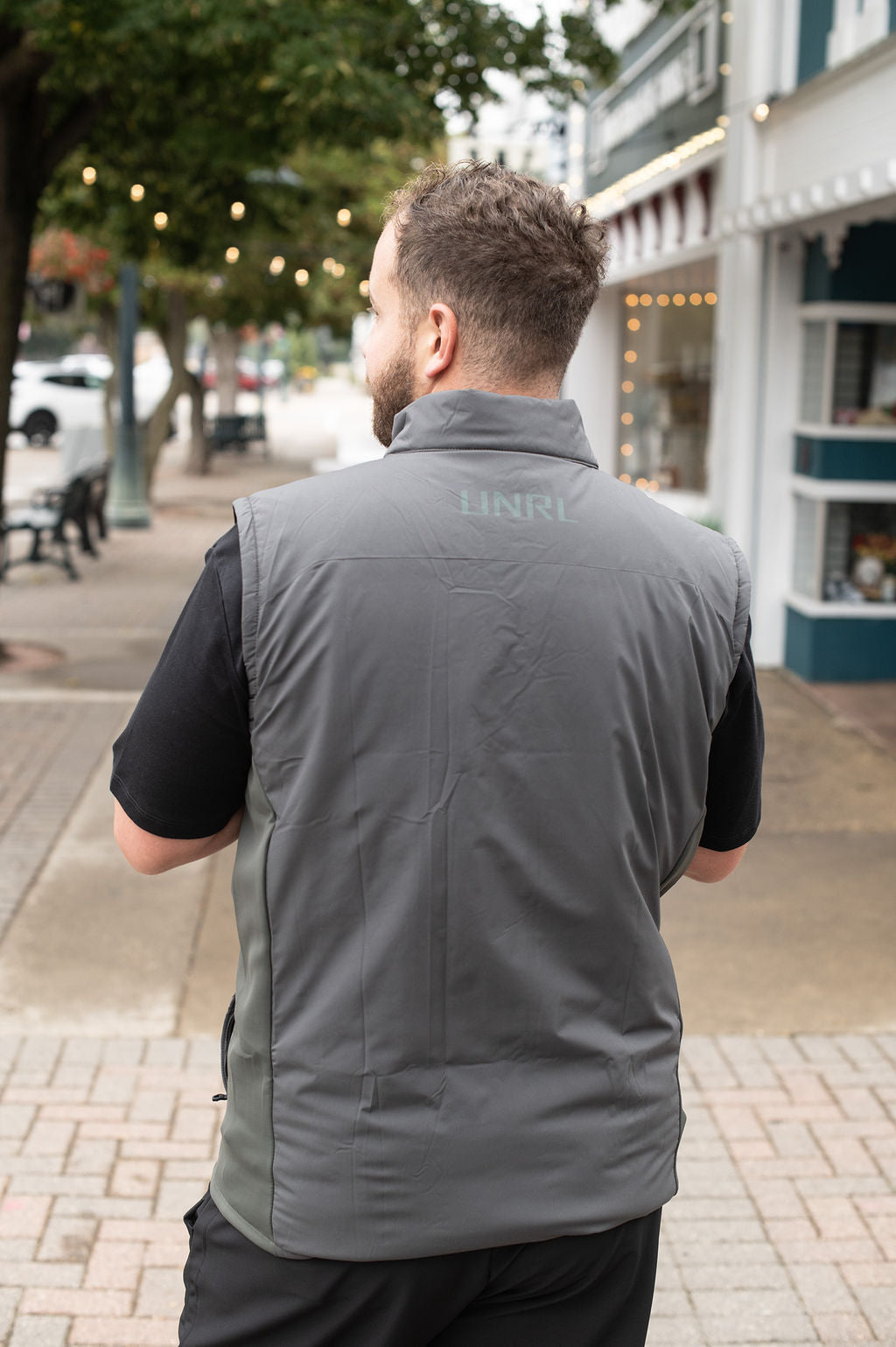 UNRL Vancouver Quilted Vest Green