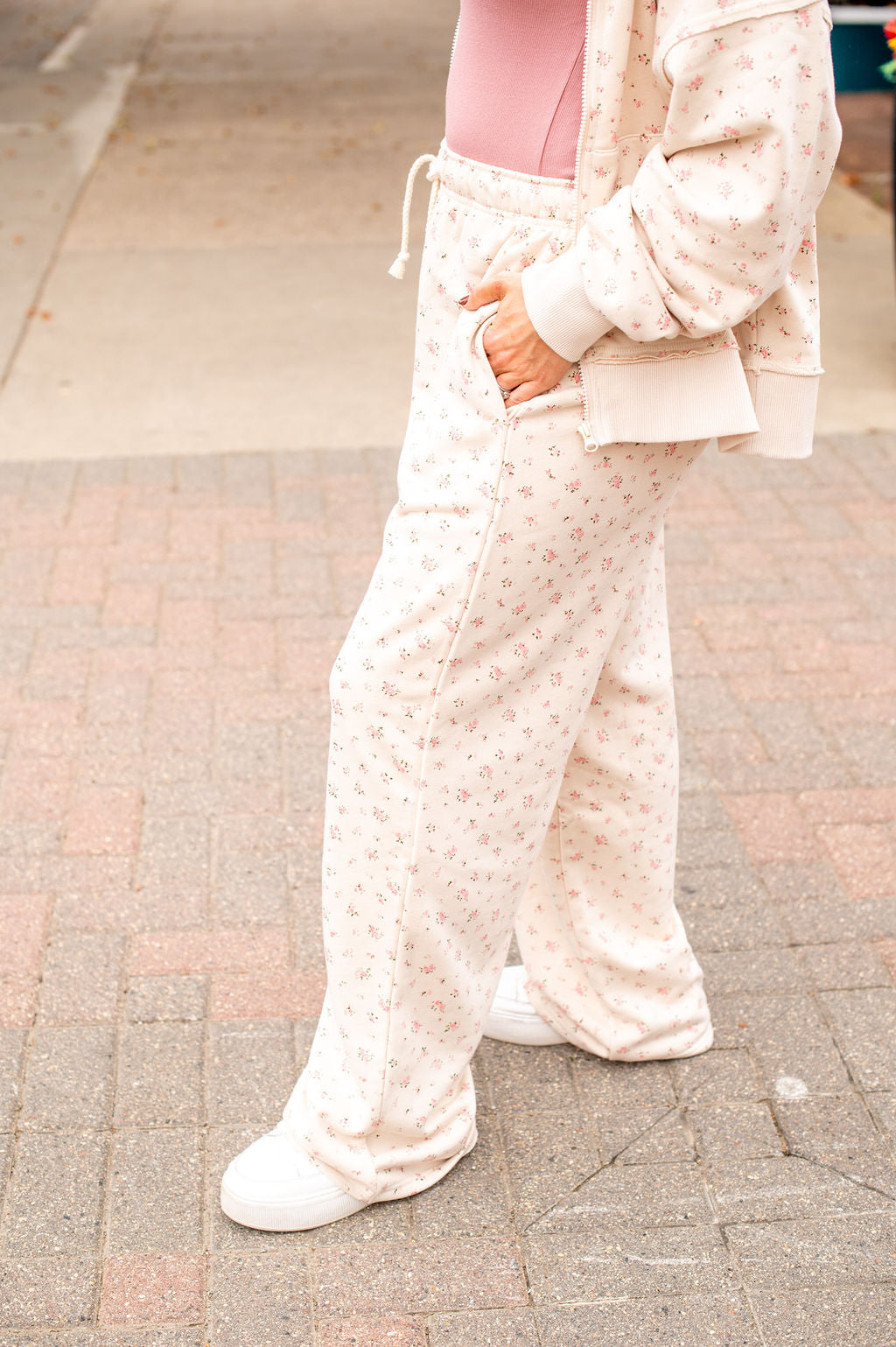 Cream Floral Pants