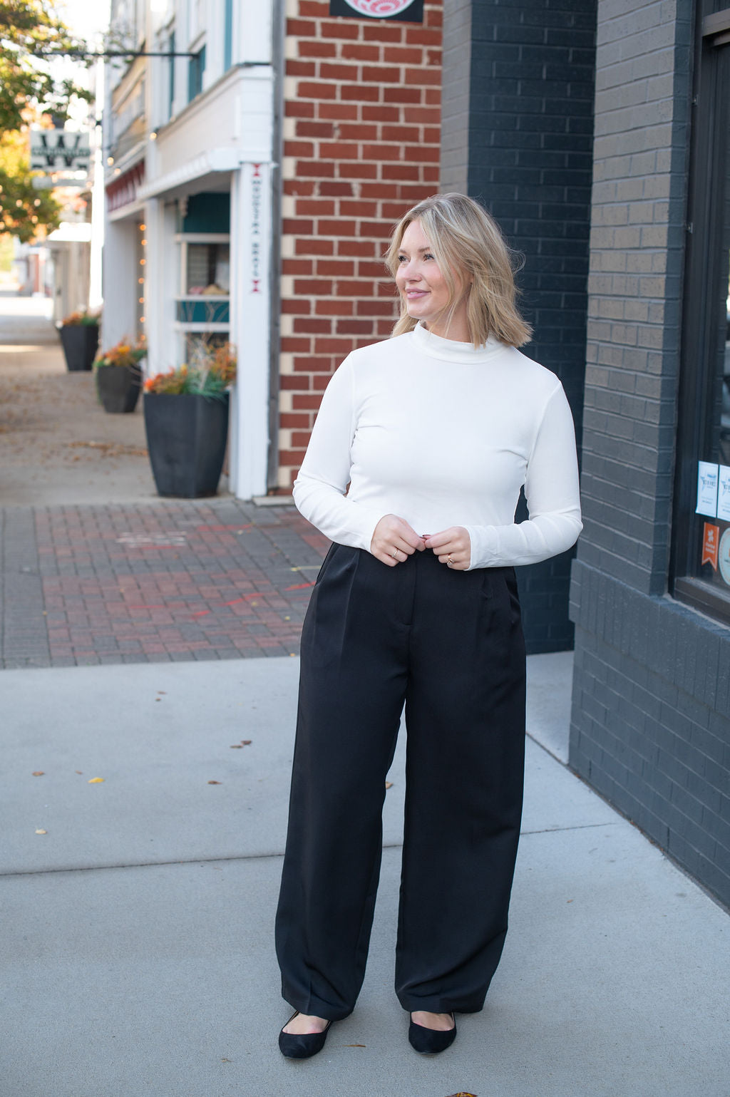 Black Pleated Trouser Pants