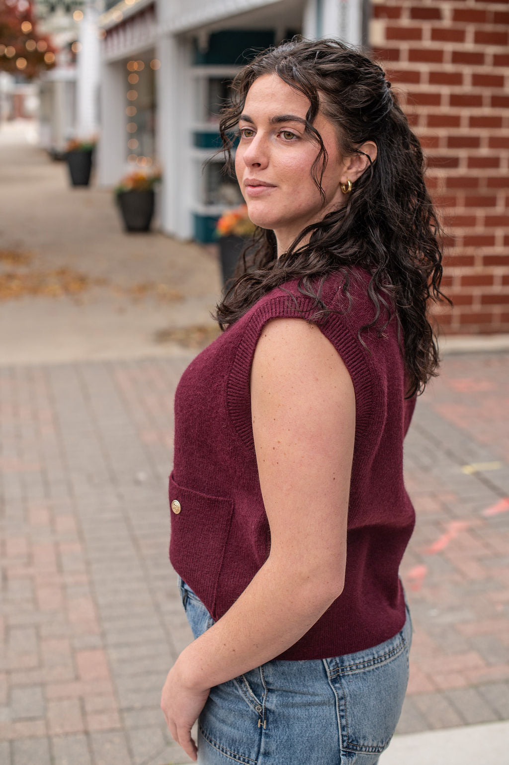 Wine Pocketed Sleeveless Sweater