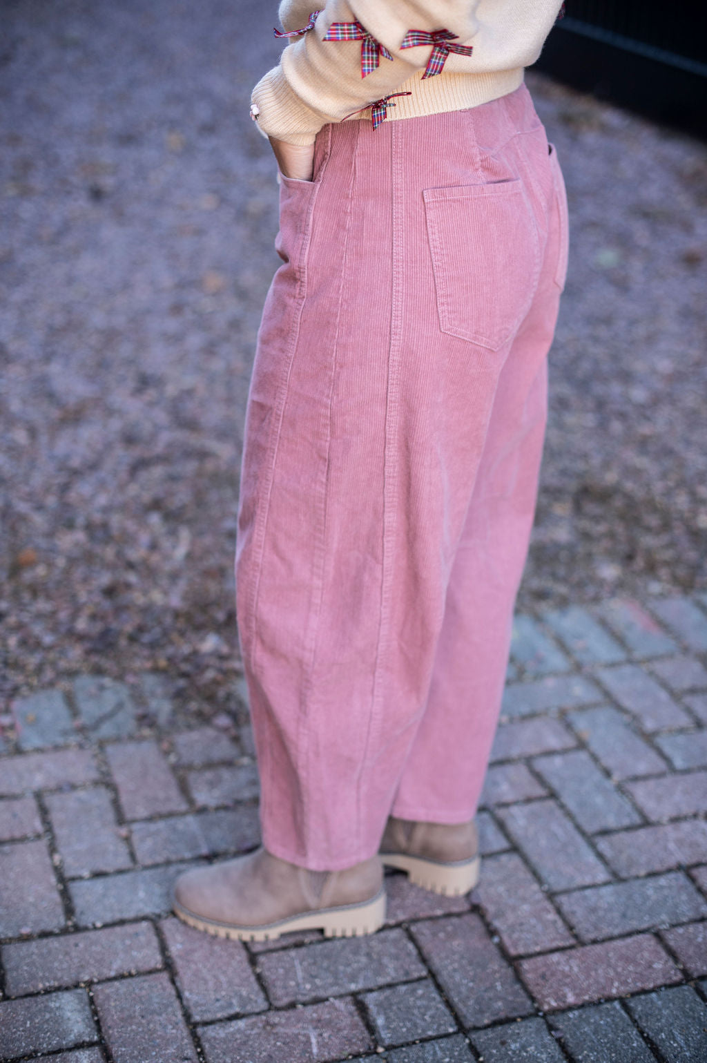 Mauve Corduroy Barrel Jeans
