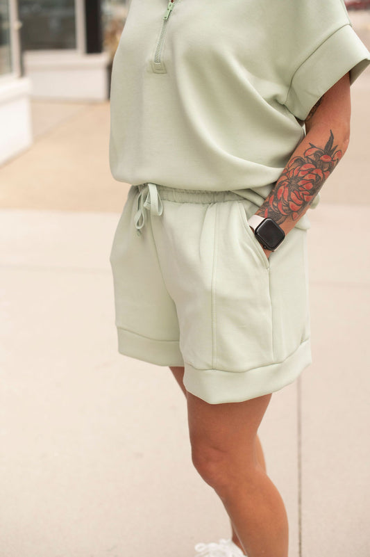 Pistachio Cream Scuba Shorts