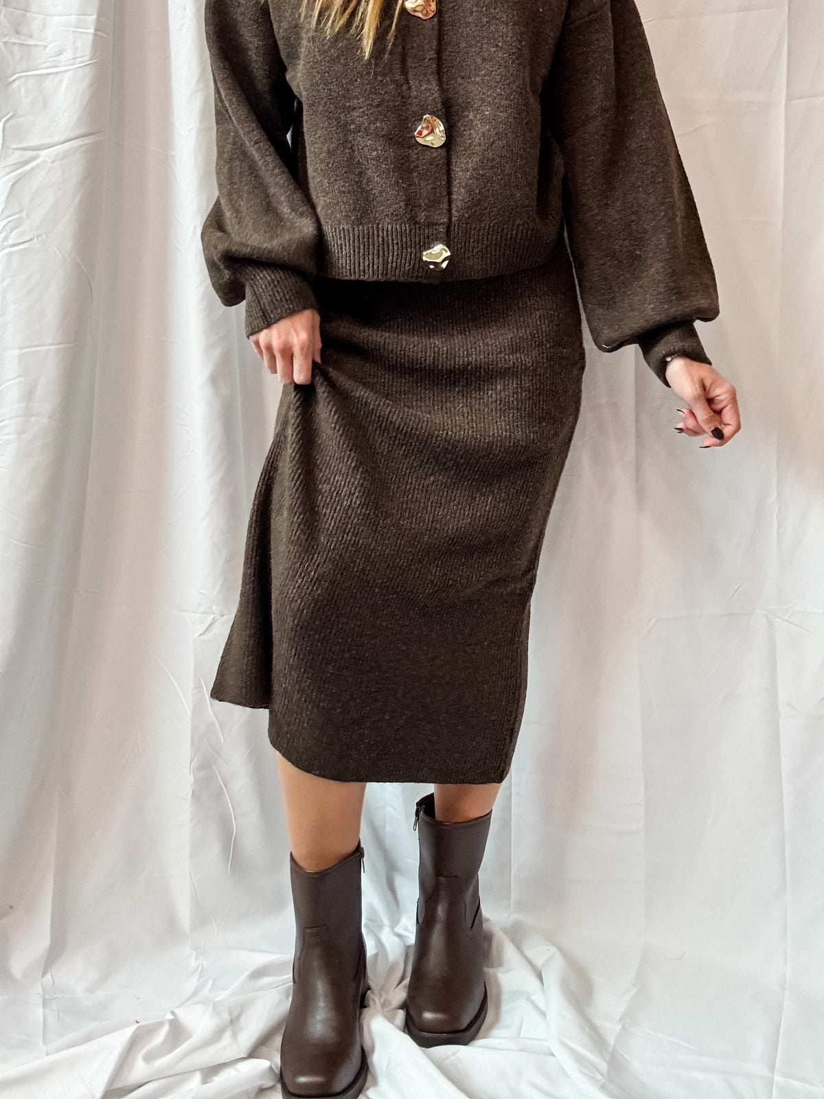 Brown Sweater Pencil Skirt