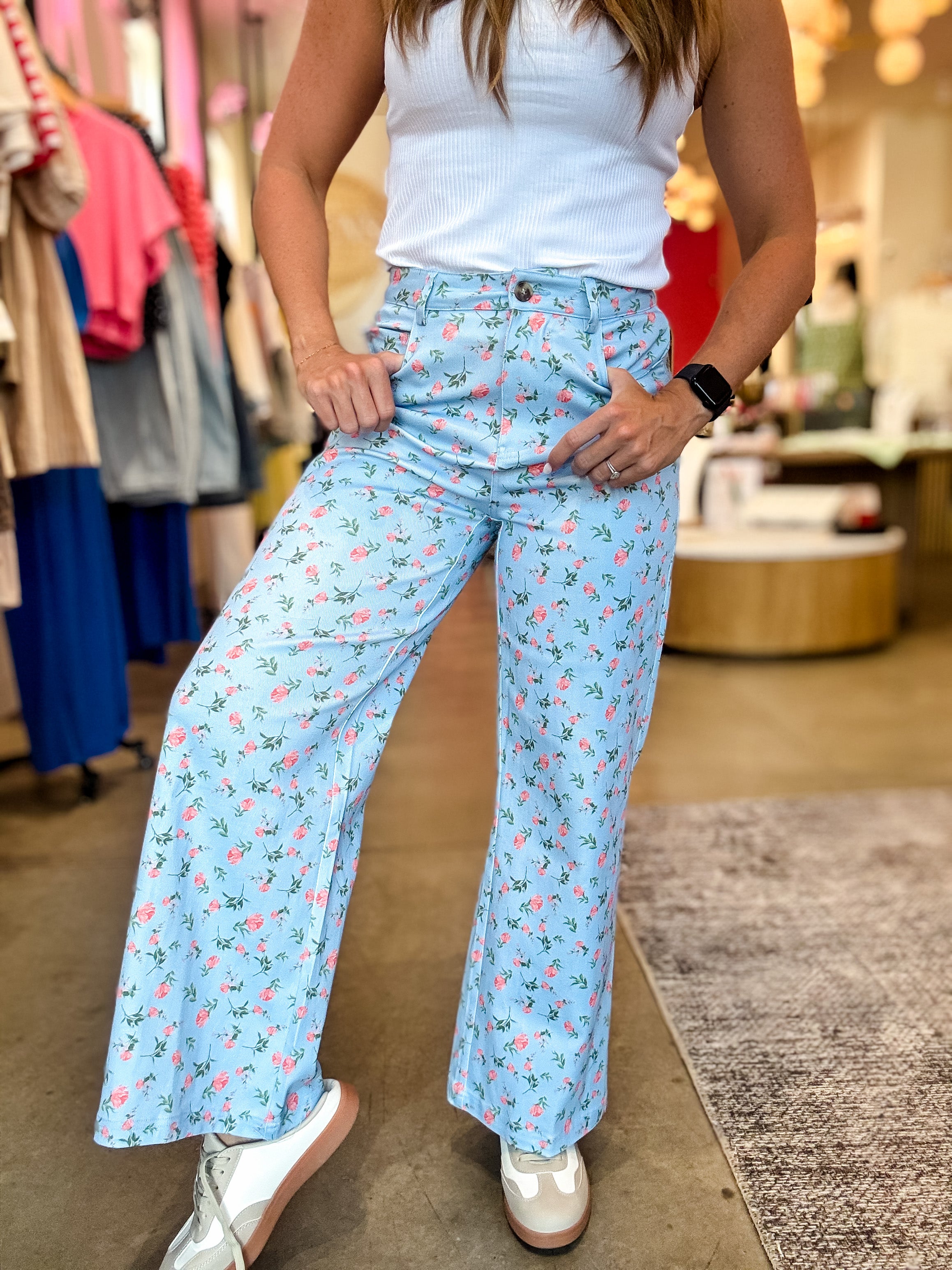 Women's Bottoms – ARIA Clothing Co