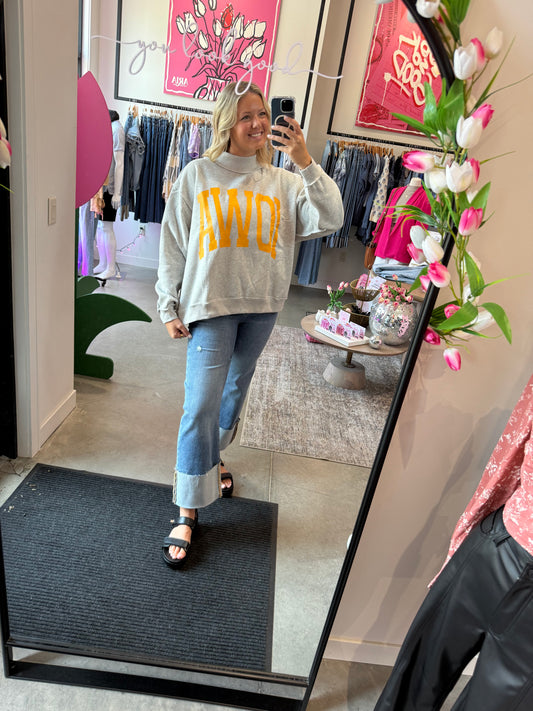 IOWA Gray Mock` Neck Sweatshirt