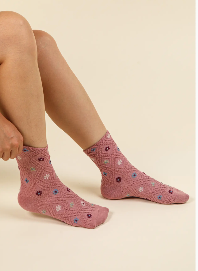 Floral Print Textured Crew Socks